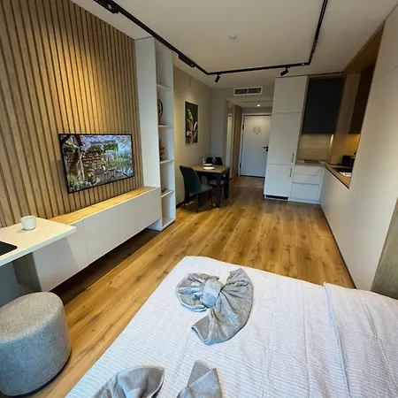 Amalfy Cozy Near Metro W Working Desk And Wifi *