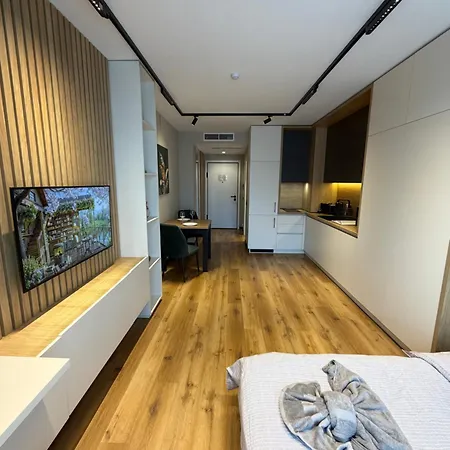 Апартаменты Amalfy Cozy Near Metro W Working Desk And Wifi